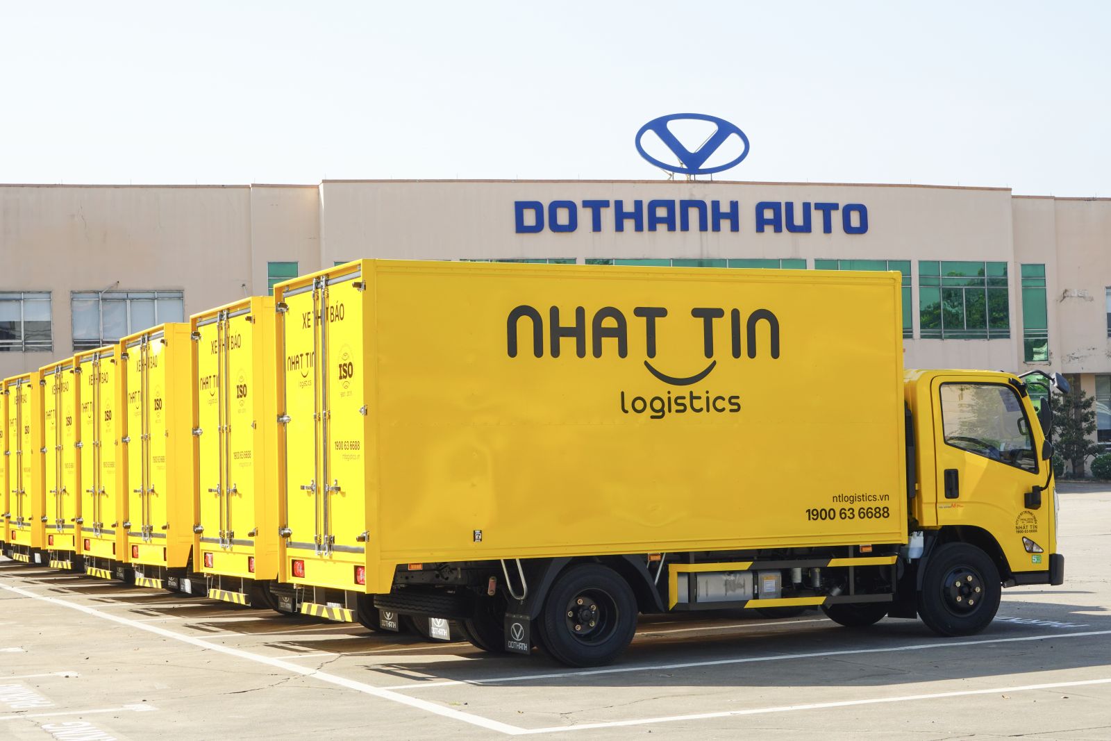DoThanh Auto tiếp tục giao lô xe tải Nhất Tín Logistics | DOTHANH IZ50M Plus