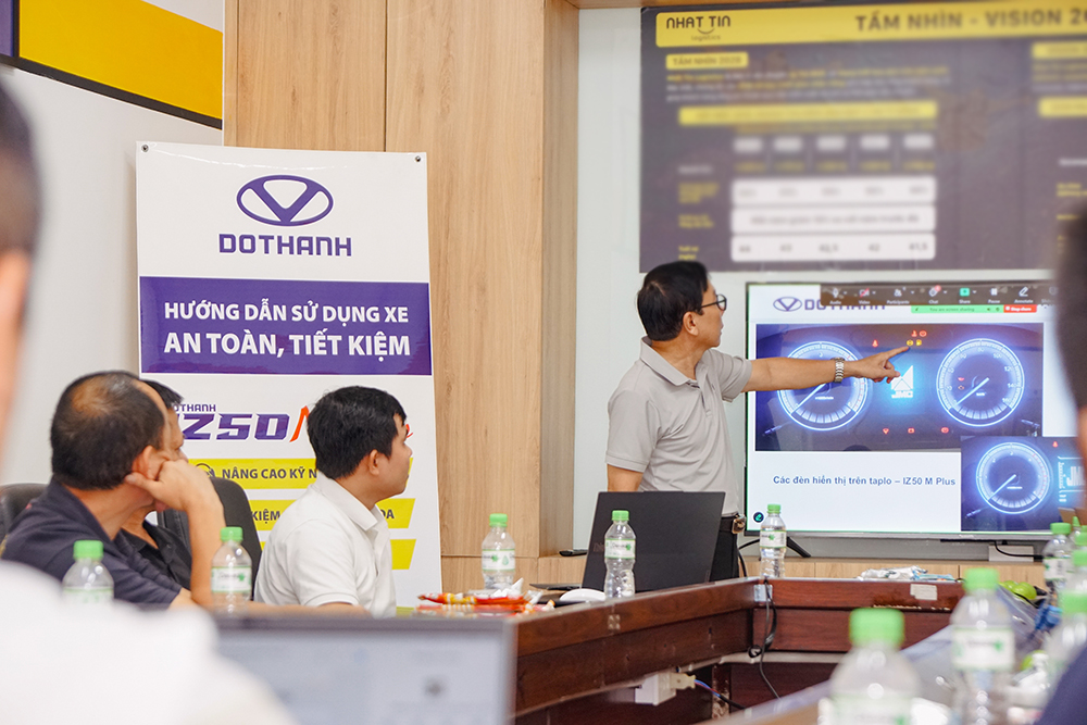 Chương trình đào tạo “Hướng dẫn sử dụng xe an toàn, tiết kiệm” cho NHẤT TÍN LOGISTICS | Dothanh Auto