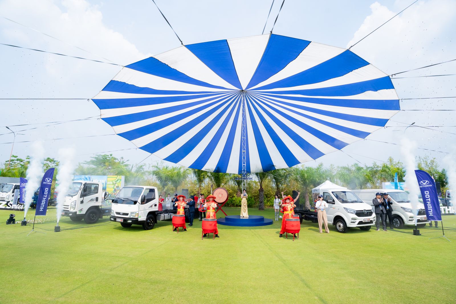 DOTHANH AUTO: Hội nghị Đại lý 2025 & Lễ giới thiệu sản phẩm mới | BỨT PHÁ THÀNH CÔNG