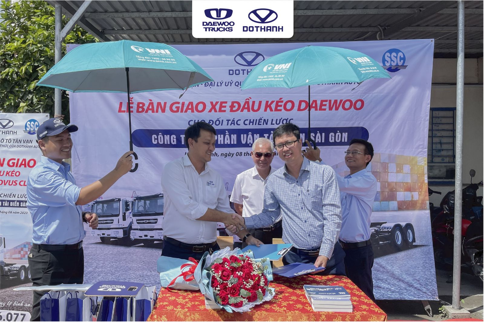 BÀN GIAO LÔ 5 ĐẦU KÉO DAEWOO NOVUS CL4TF CHO CÔNG TY CỔ PHẦN VẬN TẢI BIỂN SÀI GÒN