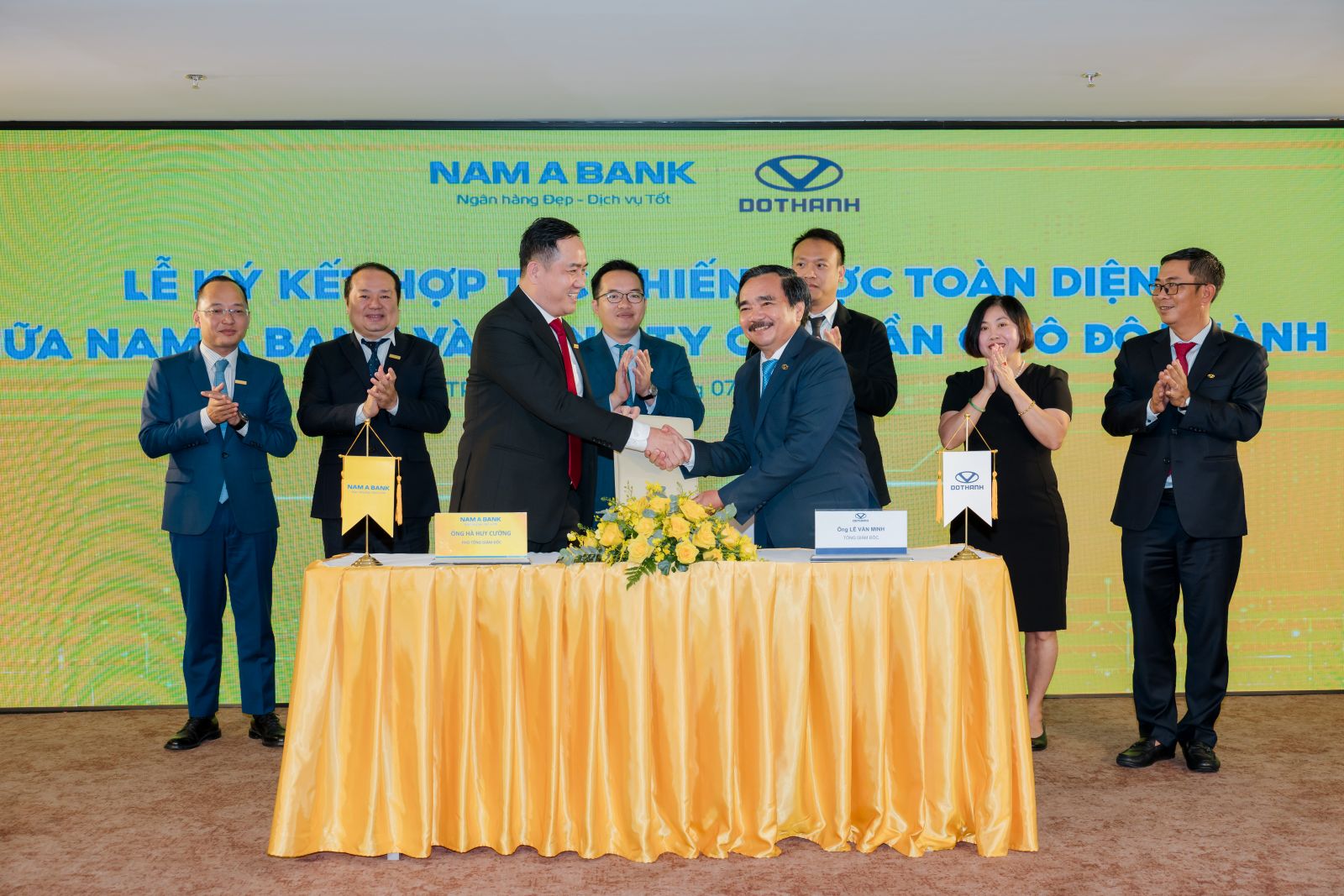 Lễ ký kết hợp tác chiến lược toàn diện giữa NAM A BANK và ĐÔ THÀNH