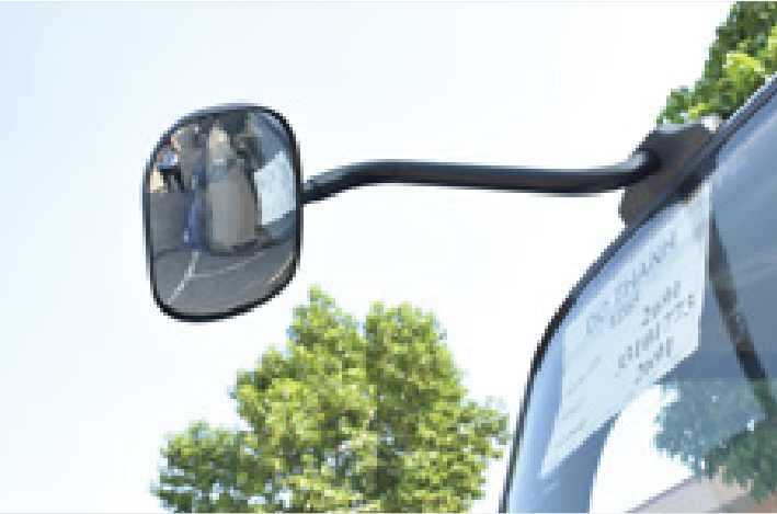 Gương chiếu mũi xe